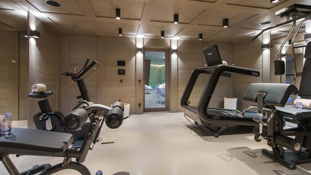 La Datcha Courchevel 1850 Luxury Ski Gym img