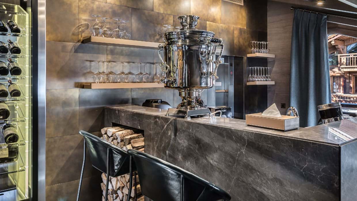 La Datcha Courchevel 1850 Luxury Ski Bar img
