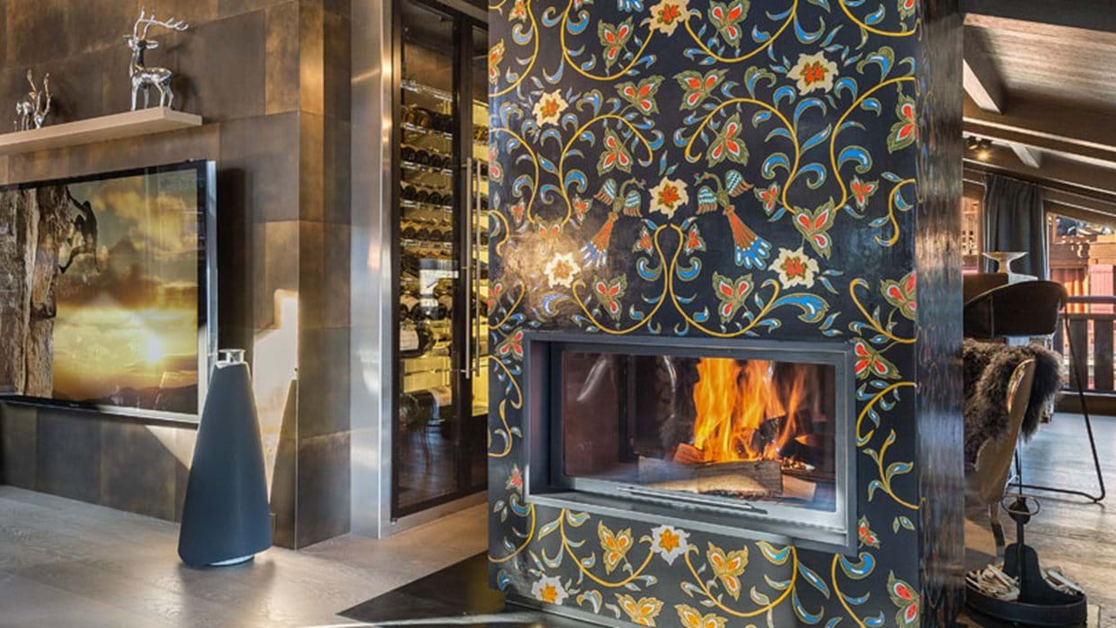 La Datcha Courchevel 1850 Luxury Ski Fireplace Detail img
