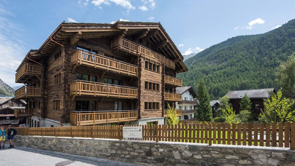christiania_residence_zermatt_luxury_ski__exterior.jpg