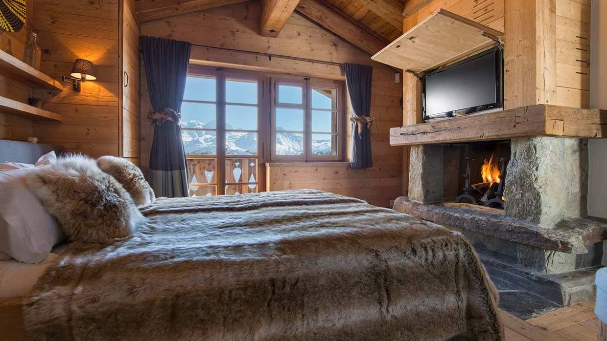 bedroom_2_luxury_ski_chalet_nyumba_verbier_switzerland_img.jpg