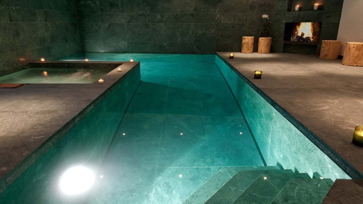 indoor_pool_2_luxury_ski_chalet_nyumba_verbier_switzerland_img.jpg