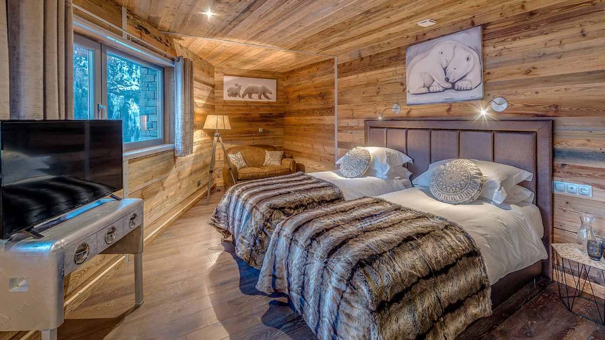 tango_residence_tignes_luxury_ski_chalet_luxury_ski_oxford_ski_bedroom_1.jpg