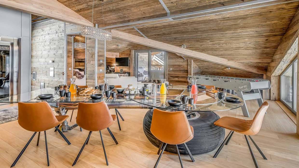 charlie_residence_tignes_luxury_ski_chalet_luxury_ski_oxford_ski_dining_1.jpg