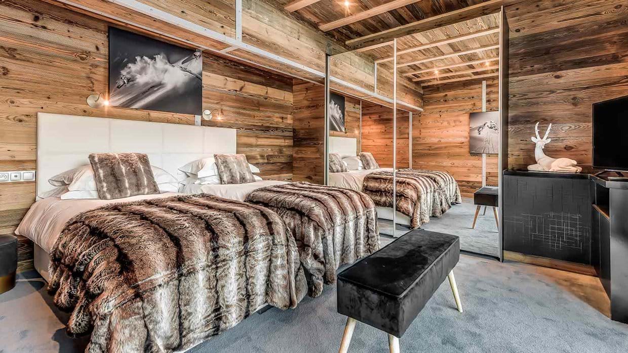 charlie_residence_tignes_luxury_ski_chalet_luxury_ski_oxford_ski_bedroom_2.jpg
