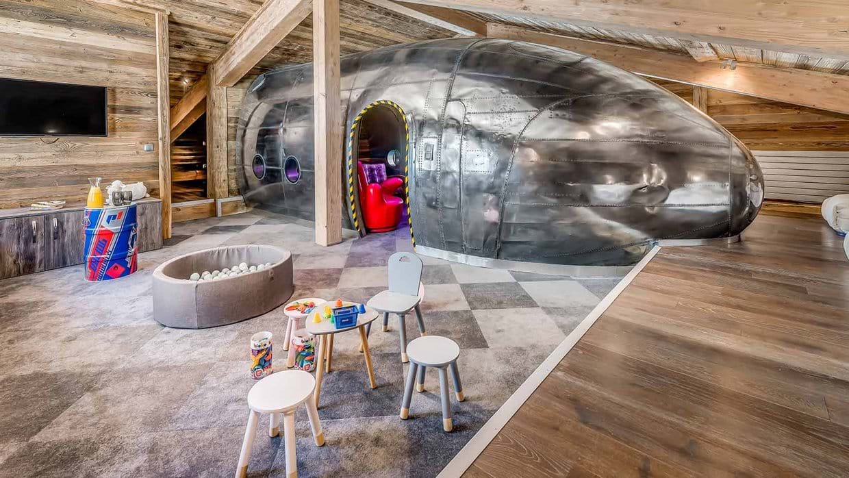 charlie_residence_tignes_luxury_ski_chalet_luxury_ski_oxford_ski_childrens_bedroom-1.jpg