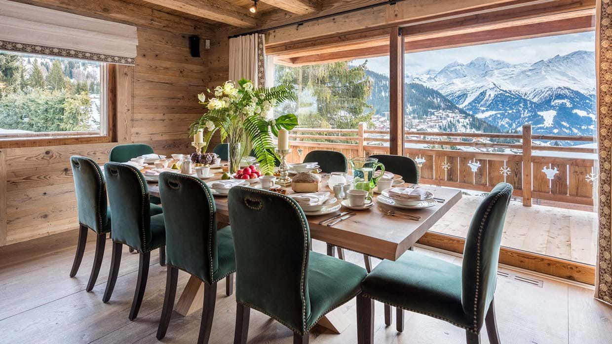 chalet_bioley_luxury_ski_chalet_oxford_ski_dining_room.jpg