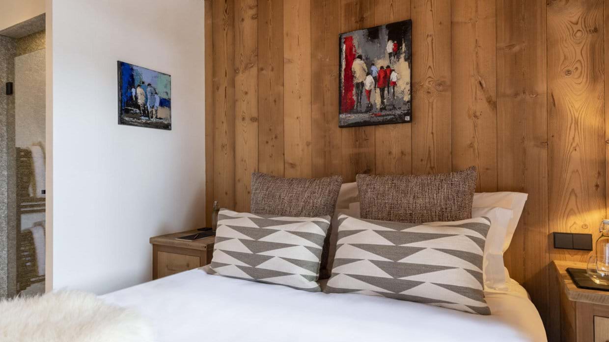 chalet_cala_201_val_disere_luxury_chalet_oxford_ski_bedroom_4.jpg