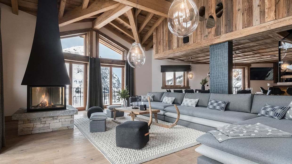 chalet_o_valala_val_disere_france_livingroom_fire_img.jpg