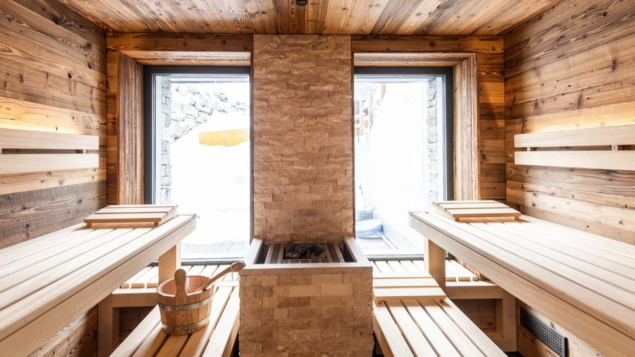 chalet_tufta_findelbach_zermatt_oxford_ski_luxury_chalet_sauna.jpg