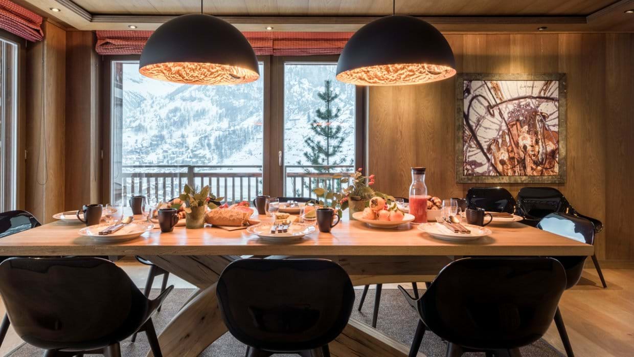 Haus_Leytron_Zermatt_Oxford_Ski_Luxury_Chalet_Table.jpg