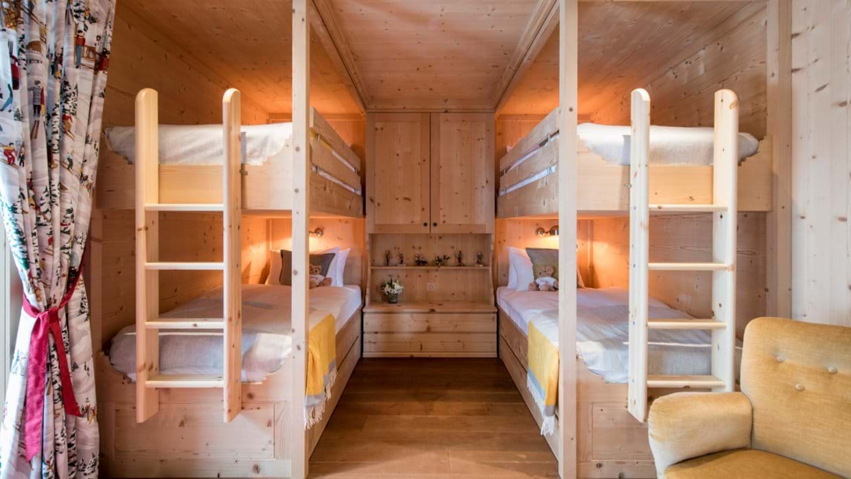 Haus_Leytron_Zermatt_Oxford_Ski_Luxury_Chalet_Bunk_Room.jpg