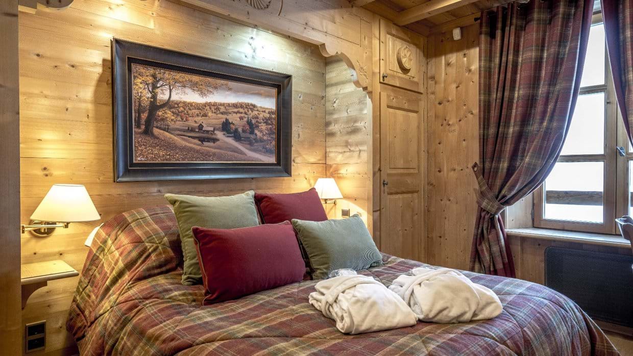 DSC05393-min compressed.jpg