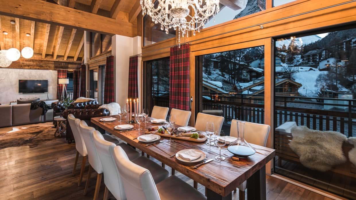 chalet_luxury_zermatt_oxford_ski_evening.jpg