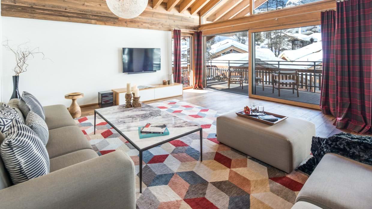 chalet_luxury_zermatt_oxford_ski_lounge_2.jpg