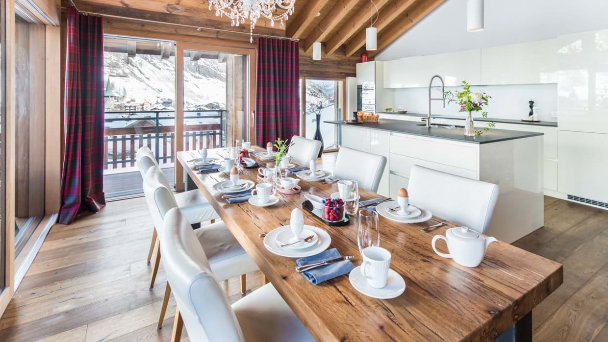 chalet_luxury_zermatt_oxford_ski_kitchen_and_dining.jpg