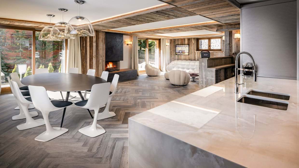 Luxury-ski-chalet-meribel-chalet-lours-rouge-oxford-ski-dining.jpg