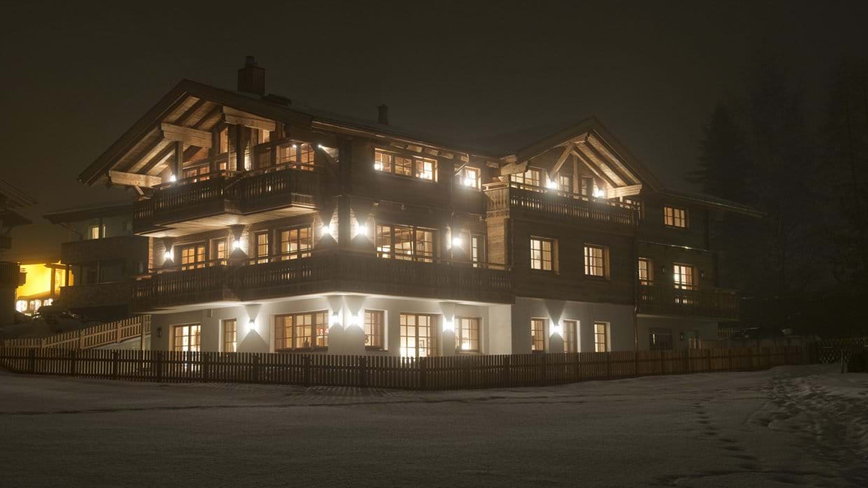 luxury_ski_chalet_antoinette_st_anton_oxford_ski_company (1).jpg