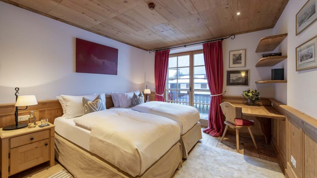 luxury_ski_chalet_st_anton_soline_oxford_ski_company (40).jpg