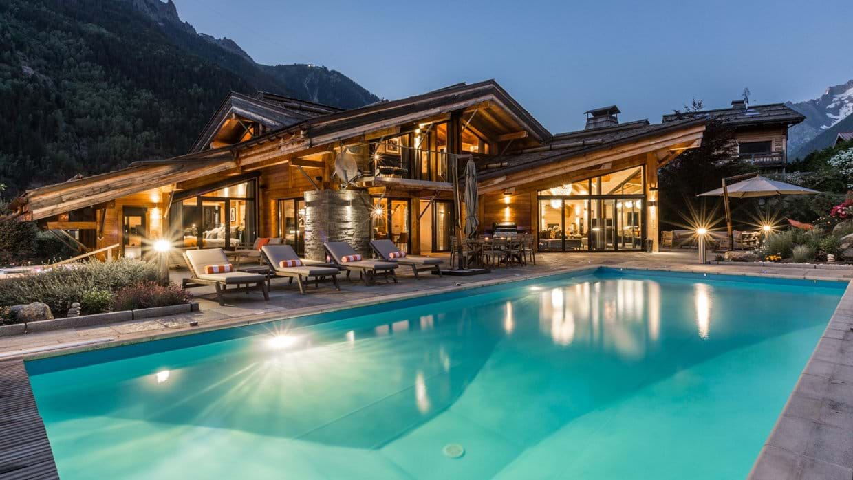 luxury_ski_chalet_chamonix_couttet_oxford_ski_company(2).jpg