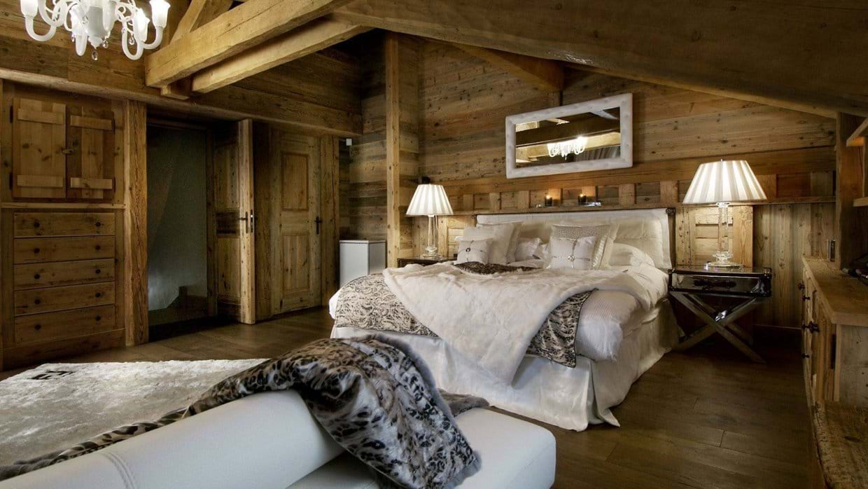 luxury-ski-chalet-courcehvel-1850-grande-roche-oxford-ski-company (19).jpg