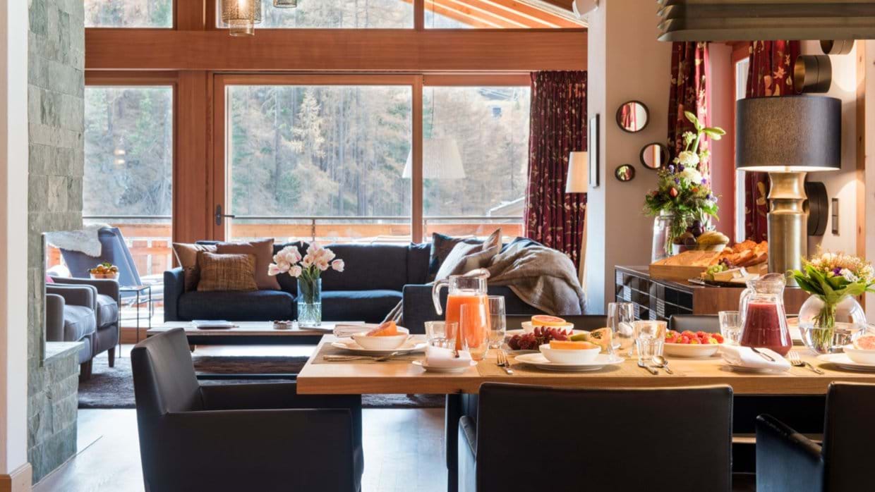 luxury-ski-chalet-zermatt-shalimar-oxford-ski-dining (2).jpg