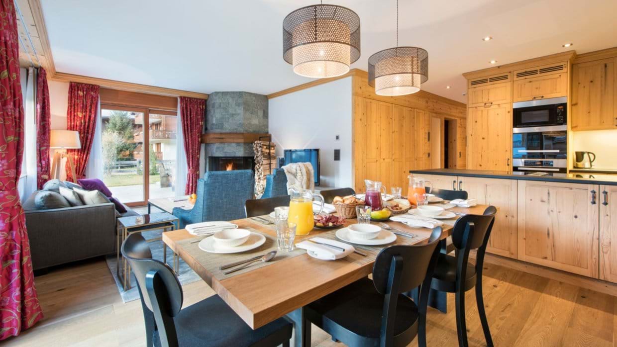 luxury-ski-chalet-zermatt-shalimar-oxford-ski-dining (8).jpg