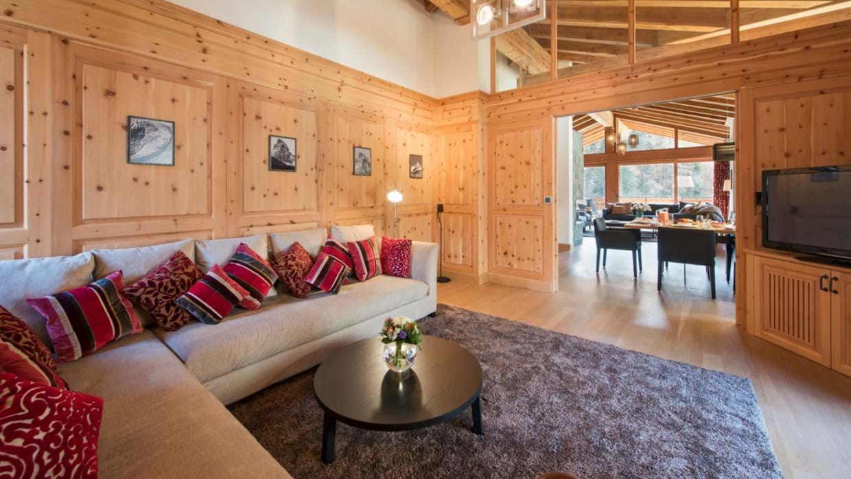 luxury-ski-chalet-zermatt-shalimar-oxford-ski-lounge (6).jpg