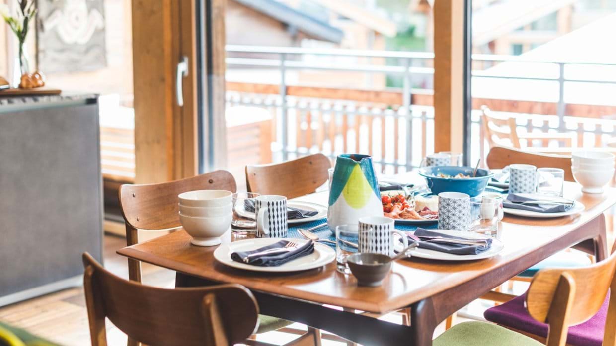 luxury-ski-chalet-zermatt-lys-oxford-ski-di (4).jpg