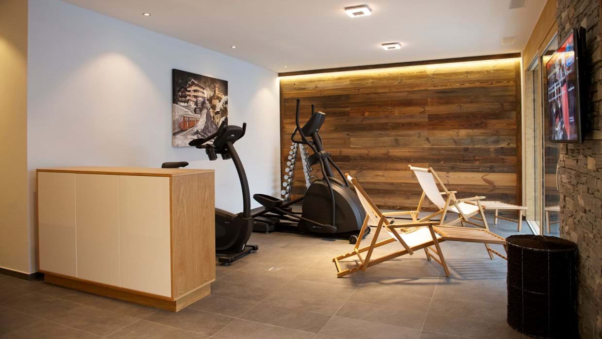 luxury-ski-chalet-zermatt-lys-oxford-ski-we (3).jpg