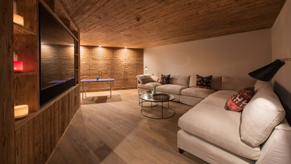 luxury-ski-chalet-zermatt-mckinley-oxford-ski (44).jpg