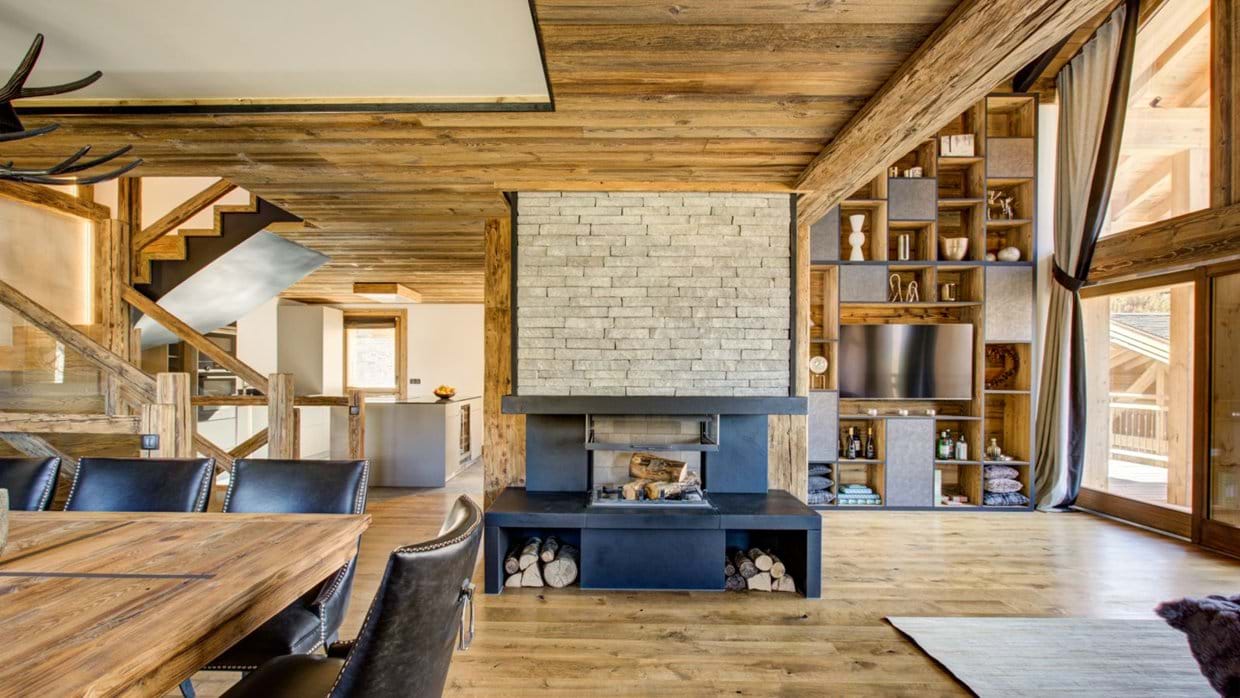 Luxury-ski-chalet-white-mountain-oxford-ski-fire-place .jpg