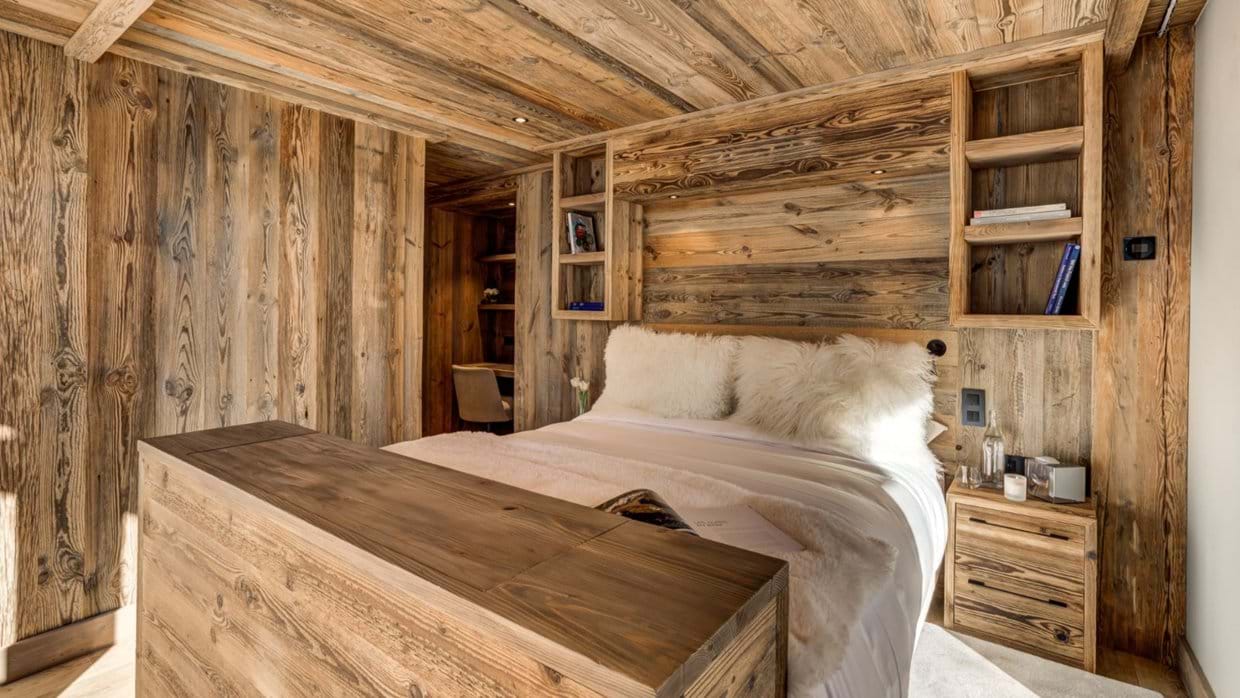 luxury-ski-chalet-chamonix-azurite-oxford-ski-be (5).jpg