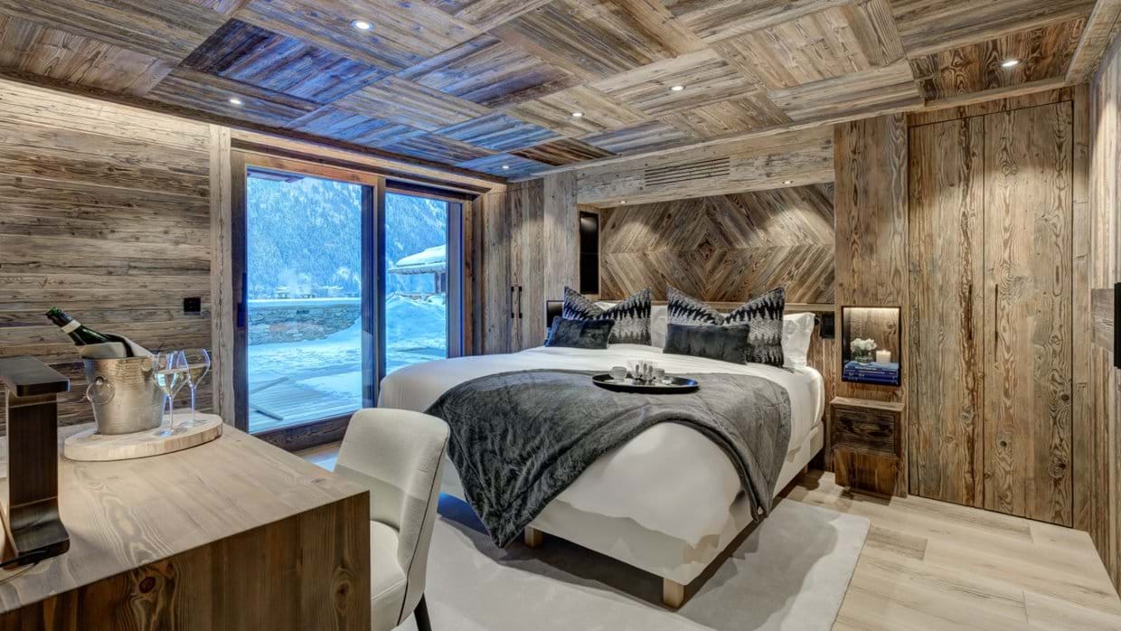 luxury-ski-chalet-chamonix-azurite-oxford-ski-be.jpg