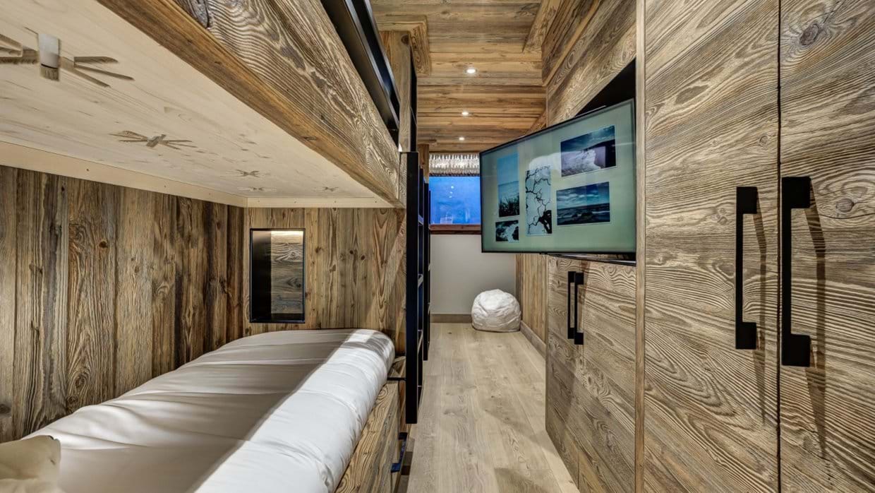 luxury-ski-chalet-chamonix-azurite-oxford-ski-bunk.jpg