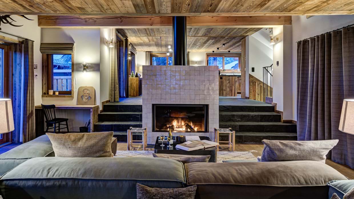 luxury-ski-chalet-meribel-chalet-bergeronnette-oxford-ski-Lounge-Front-View.jpg