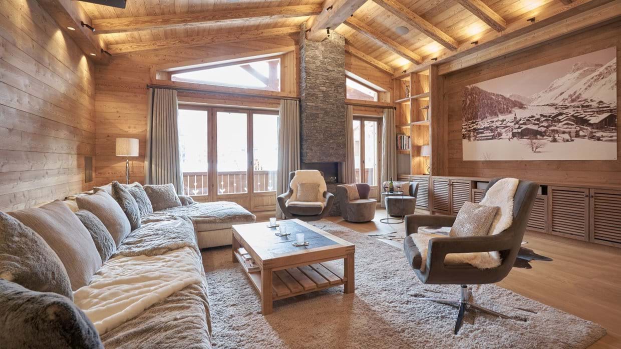 Luxury-ski-chalet-Val-d-Isere-choucas-penthouse-oxford-ski-living.jpg