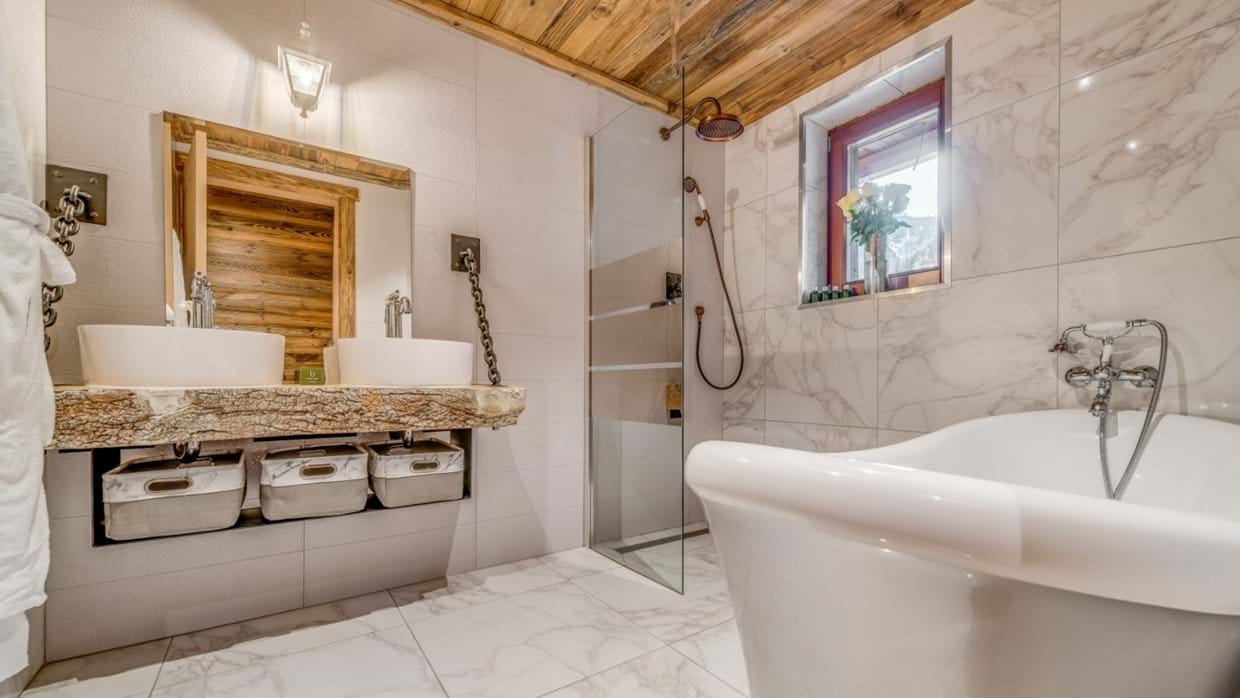 luxury-ski-chalet-tignes-raven-oxford- (3).JPG