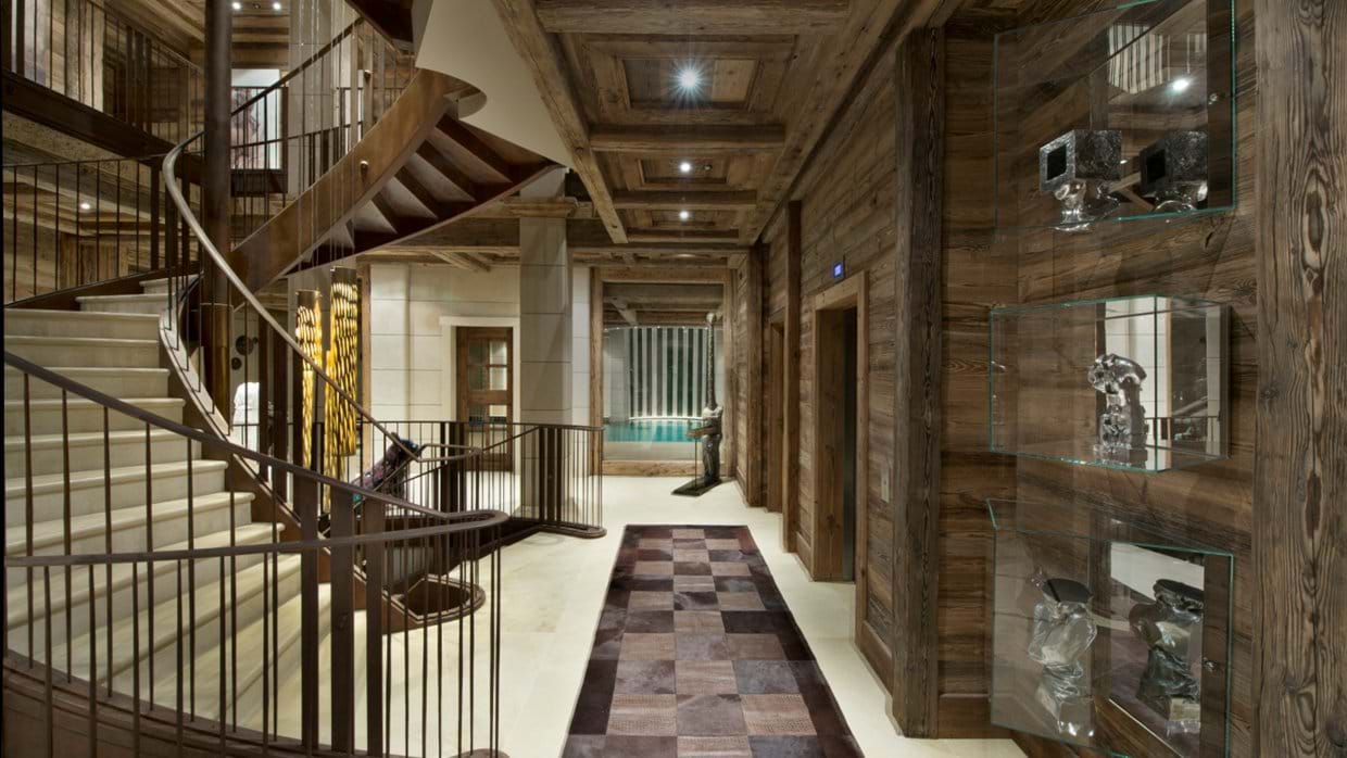 luxury-ski-chalets-courchevel-1850-oxford-ski-company-edelweiss (29).jpg