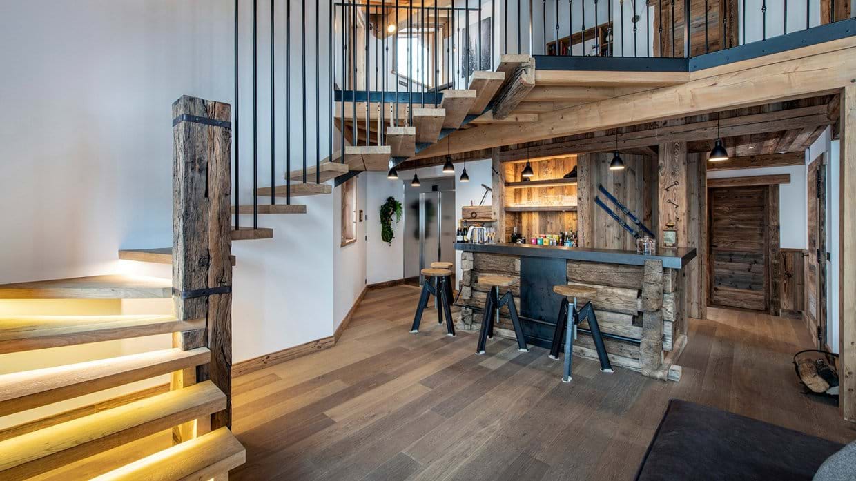 luxury-ski-chalet-val-disere-machapuchare-oxford-ski-company (3).jpg