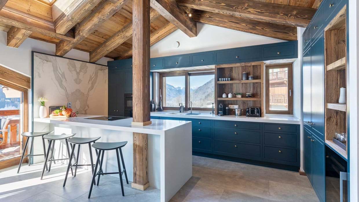 Luxury-Ski-Chalet-Morzine-Three-Bears-Oxford-Ski-Kitchen.jpg