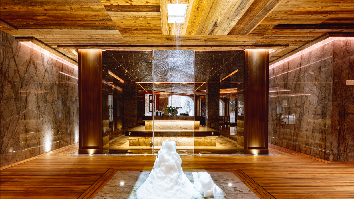 Luxury-Ski-Chalet-Crans-Montana-Ultima-Chalet-One-Spa2.png
