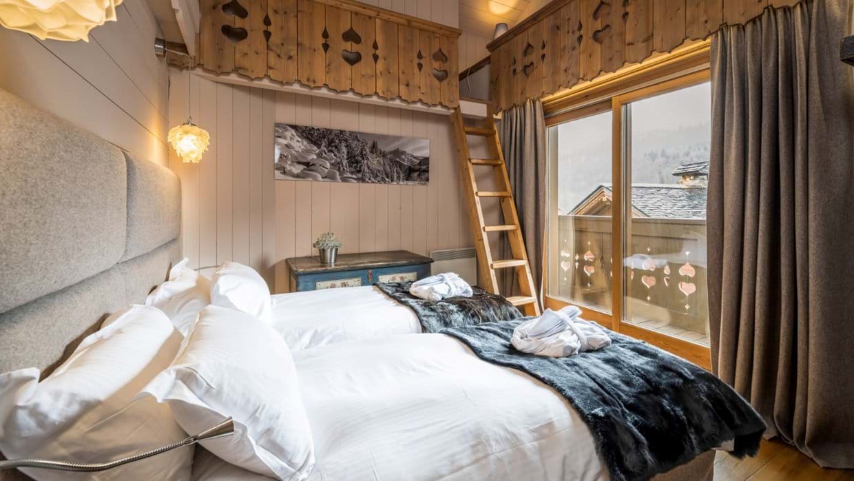 luxury-ski-chalet-meribel-brioche-oxford-ski-bedr.jpg