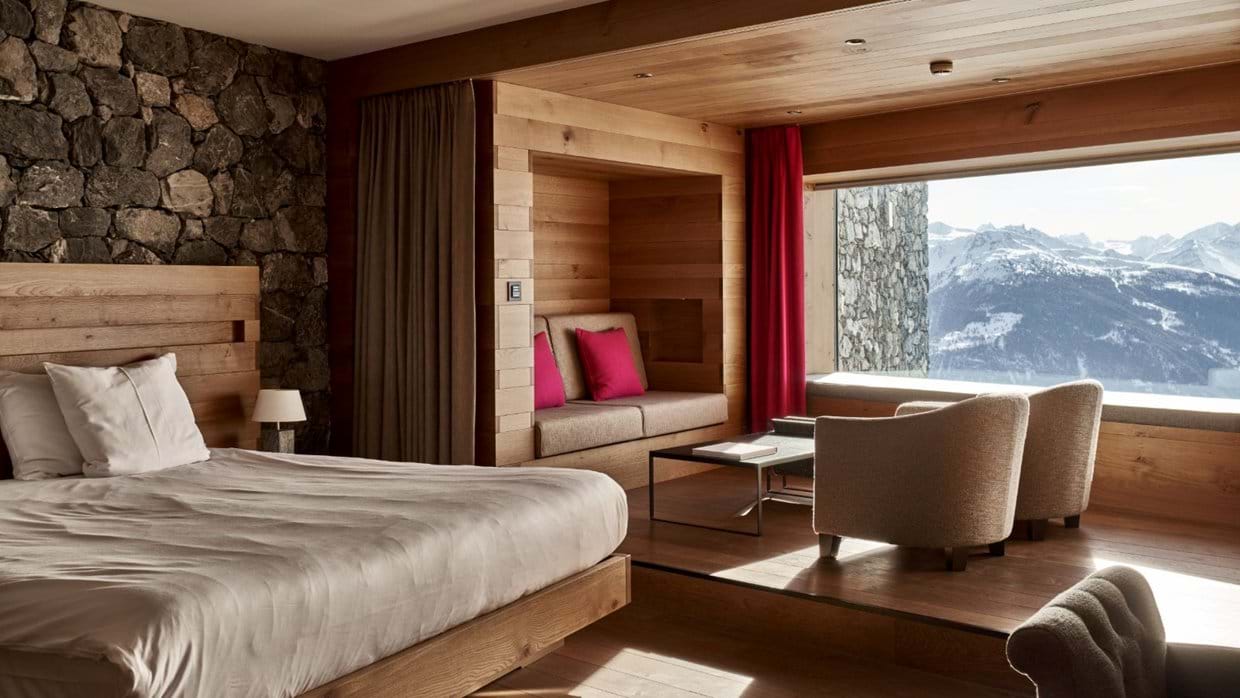 luxury-ski-hotel-crans-montana--chetzeron-Junior-suite.jpg