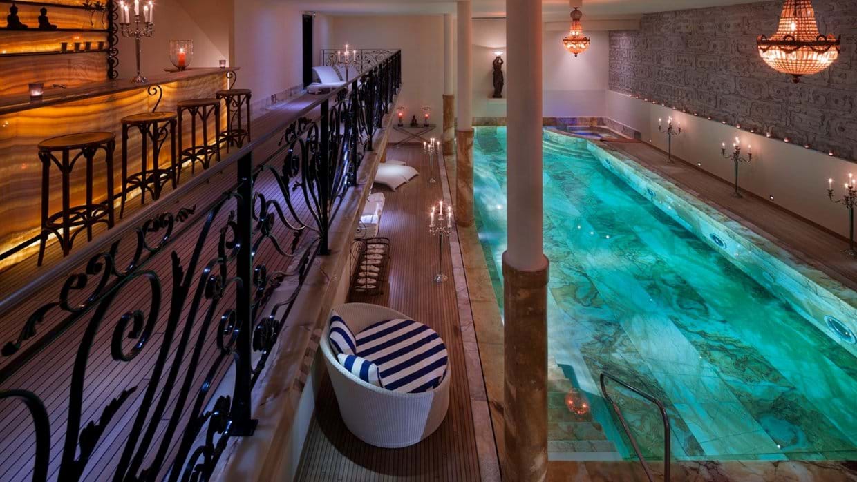 luxury-ski-chalet-verbier-la-truffe-blanche-oxford-ski-swimming-p (1).jpg