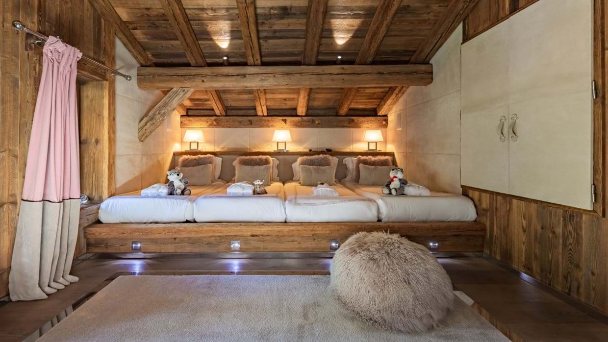 Luxury-Ski-Chalet-Megeve-Ultima-Megeve-Oxford-Ski-Quad-Bedroom.jpg