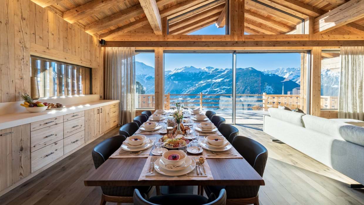 Luxury-Ski-Chalet-Verbier-Chalet-Foulon-Oxford-Ski-Dining3.jpg