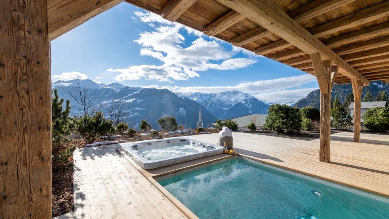 Luxury-Ski-Chalet-Verbier-Chalet-Foulon-Oxford-Ski-Pool.jpg