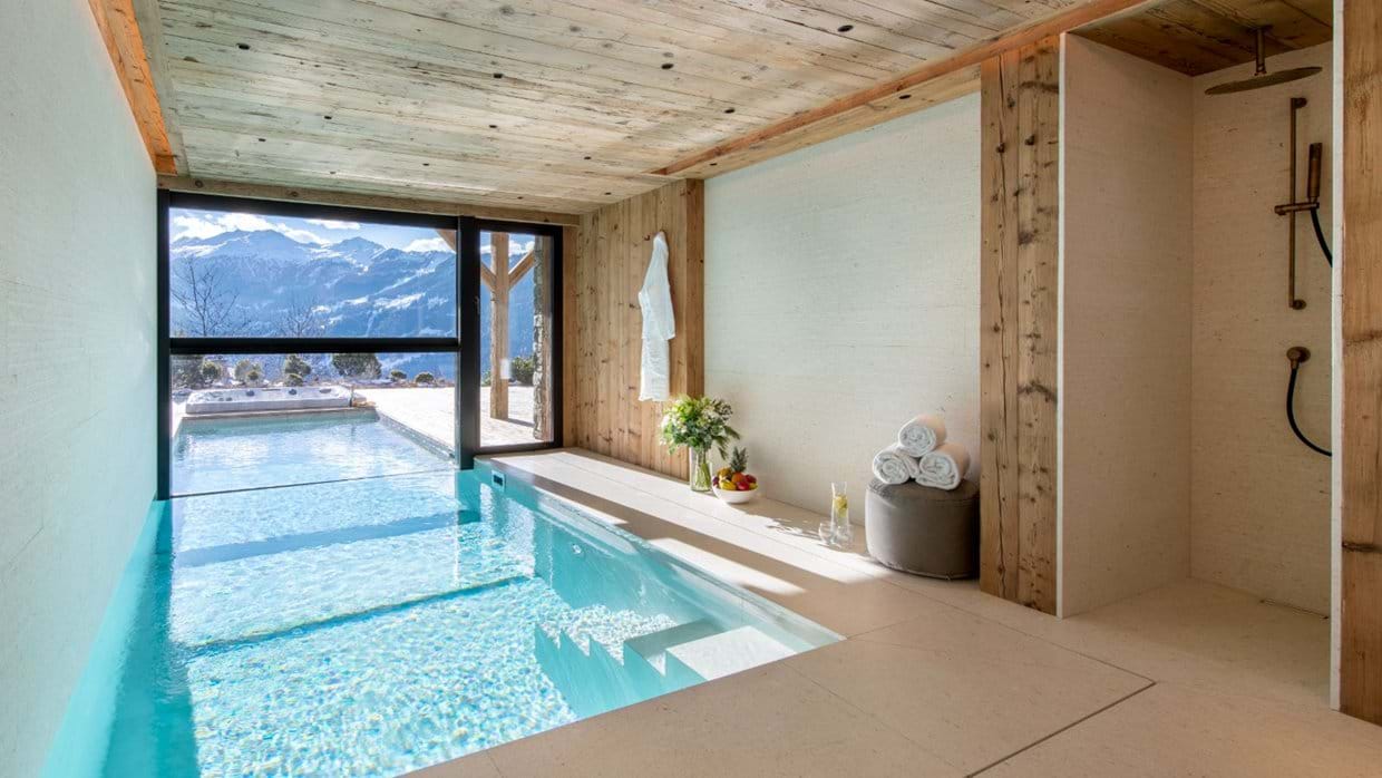 Luxury-Ski-Chalet-Verbier-Chalet-Foulon-Oxford-Ski-Pool2.jpg
