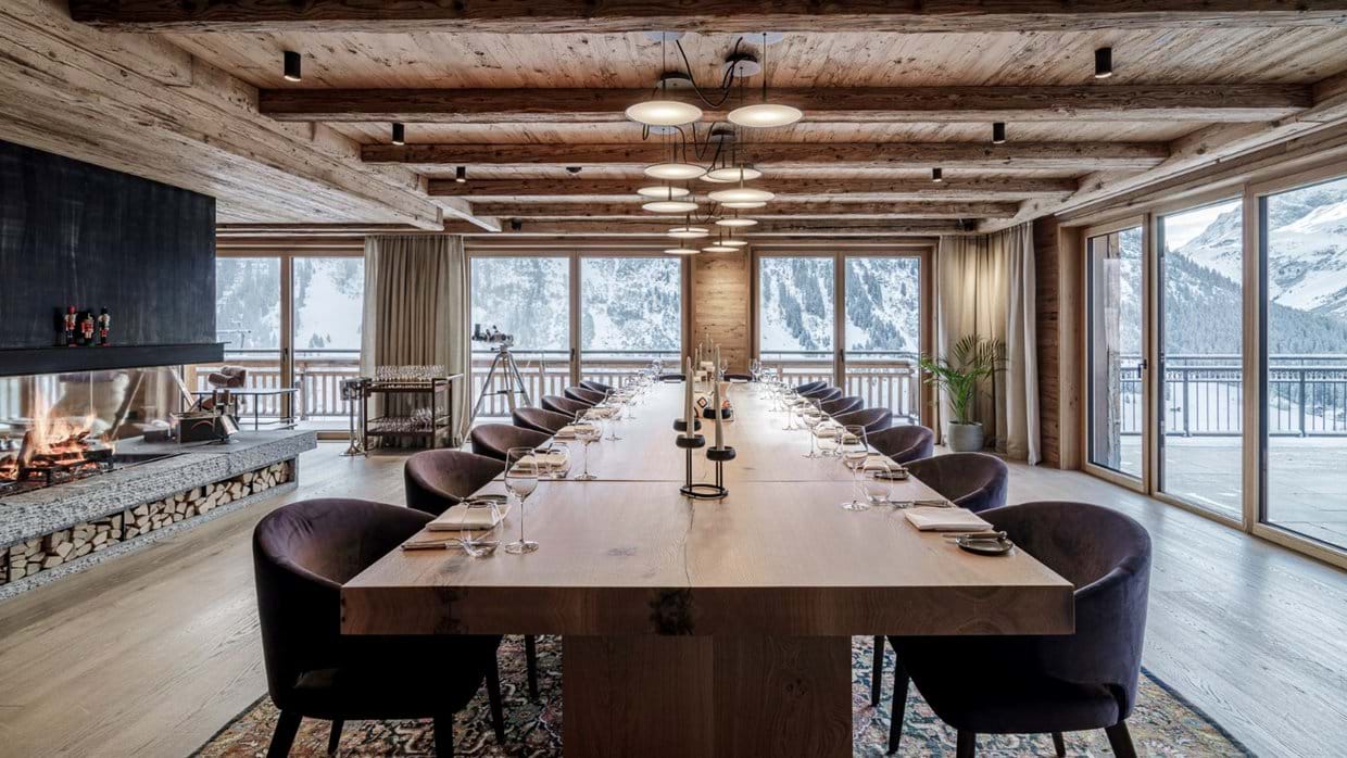 Luxury-Ski-Chalets-Lech-Arula-Oxford-Ski-Dining3.jpg